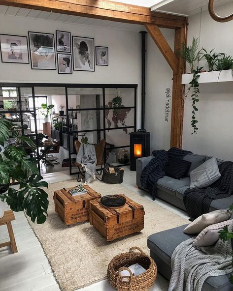 Industrial Chic Interior, Industrial Decor Living Room, Industrial Style Living Room, Modern Rustic Living Room, Building A Tiny House, Industrial Livingroom, Dream Living, Rustic Living Room, Styl Boho