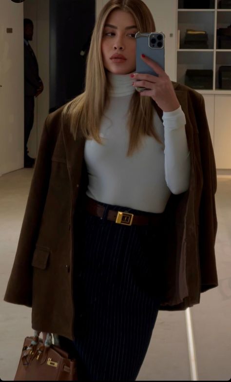 Michelle Salas, Office Outfits Women Casual, Elegant Work Outfits, Chic Work Outfits Women, Work Outfits Women Office, Work Outfit Ideas, Smart Casual Work Outfit, Work Outfits Women Summer, Blazer Outfits For Women