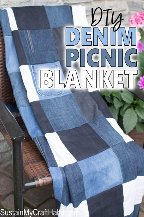 Denim Picnic Blanket Diy, Jean Picnic Blanket, Picnic Blankets Ideas, How To Make A Jean Quilt, Denim Picnic Blanket, Easy Denim Quilt, Denim Jean Quilt Ideas, Repurposed Denim Projects, Things To Make From Old Jeans