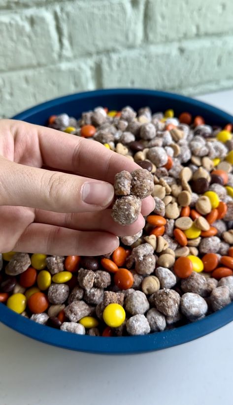 Captain Crunch Peanut Butter Puppy Chow - Dang That's Sweet Captain Crunch Recipes Puppy Chow, Captain Crunch Peanut Butter Puppy Chow, Peanut Butter Captain Crunch Puppy Chow, Puppy Chow Peanut Butter, Peanut Butter Captain Crunch Bars, Peanut Butter Captain Crunch Treats, Butterscotch Caramel Puppy Chow, Peanut Butter Chex Recipes, Captain Crunch Puppy Chow