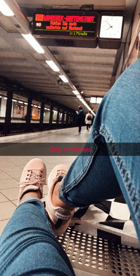 Metro Captions Instagram, Metro Snapchat Stories, Metro Snapchat, Train Snapchat Stories, Train Snapchat, Story Tips, Funny Snapchat Pictures, Funny Snapchat, Hospital Photography