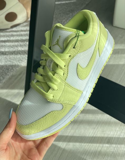 Lime Green Nike Shoes, Lime Green Jordans, Light Green Sneakers, Lime Green Sneakers, Jordan 1 Low Outfit, Jordans Low, Jordan Lows, Lime Green Shoes, Aj1 Low