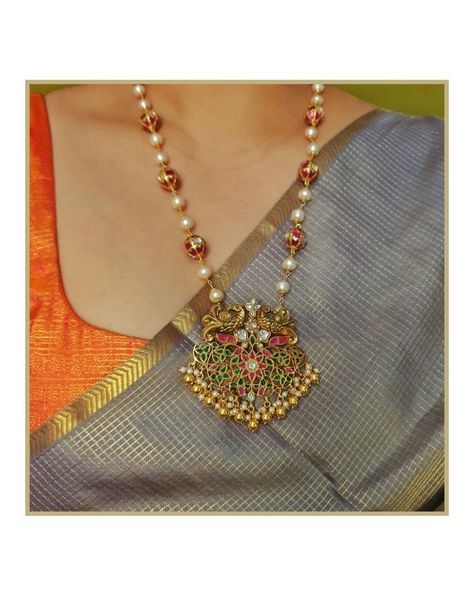 Necklace Designs Gold Indian, Necklace Designs Gold, Pearl Jewelry Design, Gold Jewelry Simple Necklace, Beautiful Gold Necklaces, Pearl Necklace Designs, Gold Necklace Indian Bridal Jewelry, Beaded Necklace Designs, Antique Bridal Jewelry