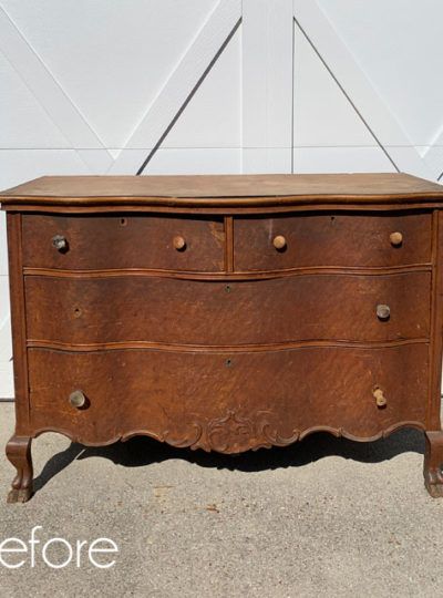 Refurbish Antique Dresser, Oak Dresser Makeover, Painted French Provincial Dresser, Provincial Dresser Makeover, Refurbish Ideas, French Provincial Dresser Makeover, Serpentine Dresser, Furniture Transformation, Side Table Makeover