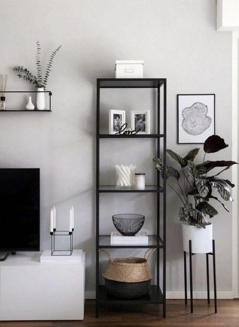 Black And White Living Room Decor, Small Apartment Decorating Living Room, White Living Room Decor, Black And White Living Room, Elegant Living Room Design, First Apartment Decorating, Small Apartment Living Room, Small Apartment Living, Elegant Living Room