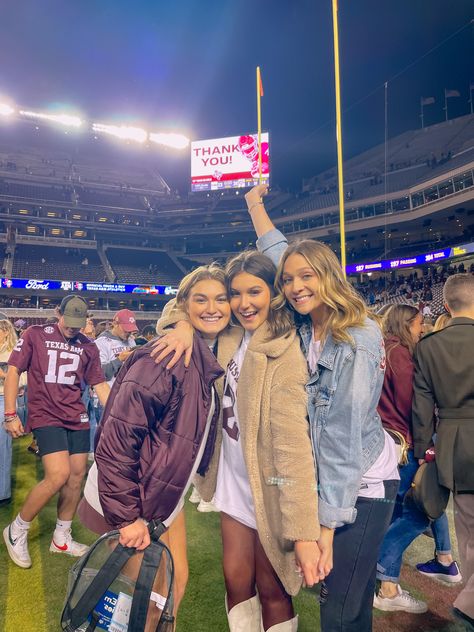 A&m Outfits Texas, A&m Aesthetic, Texas A&m Aesthetic, A&m College Station, M&m Game, Education Major, Fb Games, Texas Aggies, Texas A M University