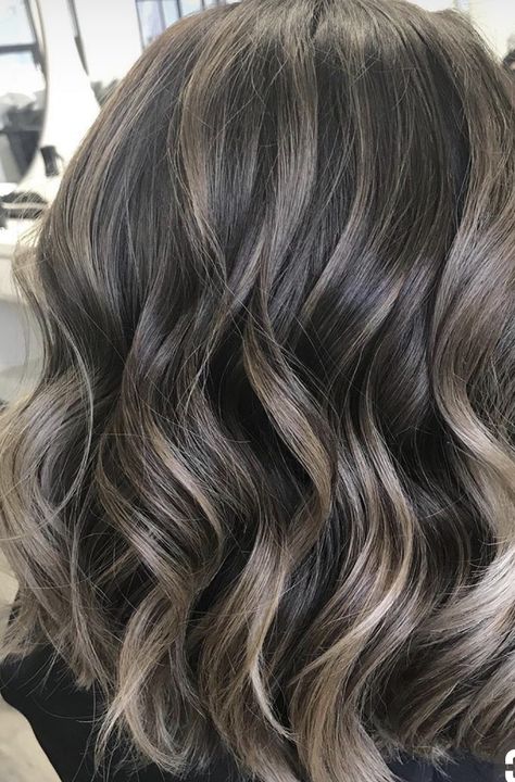 Lob Balayage, Brunette Hair Cuts, Balayage Straight, Short Hair Highlights, Brunette Balayage, Balayage Hair Dark, Brunette Balayage Hair, Brown Hair Balayage, Hair Balayage