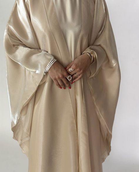 gold beige abaya, silk, long sleeves, covered Khaleeji Hijab, Saudi Abaya, Beige Kimono, Butterfly Abaya, Islamic Modest Fashion, Arabian Dress, Silver Outfits, Abaya Kimono, Modest Dresses Fashion