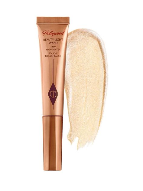 Charlotte Tilbury Highlighter, Color Spotlight, Charlotte Tillbury, Hollywood Beauty, Charlotte Tilbury Makeup, Makeup List, Christmas Beauty, Liquid Highlighter, Makeup Needs