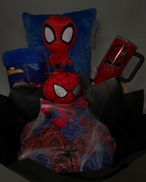 Spidey fans, this one’s for you! 🕸️🖤 The perfect gift for him or her—and it’s customizable to make it uniquely yours. 🕷️💥 click the link in our bio to get yours today!❤️💙 #RosaCustomGifts#SpiderManFans#spidermanlovers#spidermangiftbasket#spiderman#spidermangifts#giftsforhim🎁#birthdaygiftsforhim#spoilhim#birthdaygiftsforboyfriend#giftbasketsforhim#supportsmallbusinesses Spiderman Boyfriend Gifts, Spiderman Gift Ideas For Boyfriend, Spider Man Gift Basket, Spiderman Gift Basket, Birthday Gift Baskets For Him, Boyfriends Birthday Ideas, Spiderman Christmas, Spiderman Stuff, Spiderman Outfit