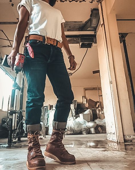 Red Wing Moc Toe Outfit, Work Boots For Women Outfits, Red Wing Boots Outfit Mens Fashion, Redwings Outfit, Redwing Boots Outfit, Red Wings Boots Outfit, Boots For Women Outfits, Work Boots Outfit, Work Boots For Women