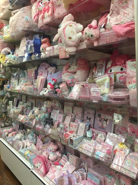 sanrio store Sanrio Stuff Aesthetic, Sanrio Shopping, Korean Store Aesthetic, Sanrio Collection, Plush Store, Sanrio World Japan, Sanrio Collection Room, Sanrio Stuff Toy, Hello Kitty Store