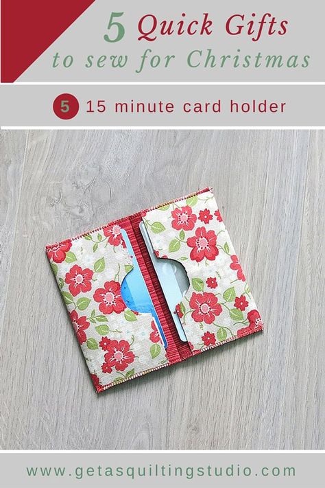 If you need a "last-minute" gift, here is a fun, quick and easy little project - a card holder that everyone needs. Card Holder Tutorial, Gifts To Sew, Holiday Hand Towels, Fabric Cards, Quilted Gifts, Card Pouch, Beginner Sewing Projects Easy, Quilting Studio, Small Sewing Projects