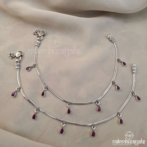 Painjan Designs Silver Simple, Paijaniya Silver Design, Pattilu Designs Silver Simple Latest, Painjan Designs Silver, Pattilu Designs Silver Simple, Silver Anklet Design Simple, Silver Jewellery Indian Antique, Pattilu Designs Silver, Latest Silver Anklet Designs