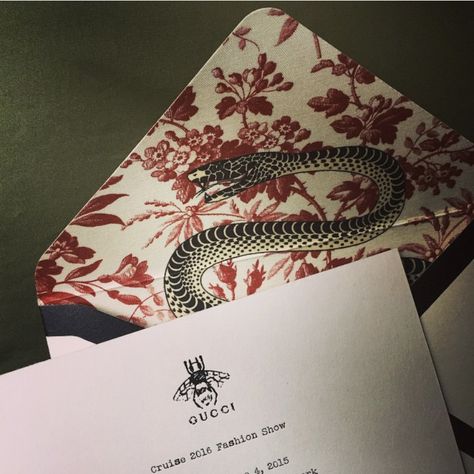 Gucci Invitation, Heritage Maximalism, Gucci Packaging, Gucci Branding, Gucci Pattern, Illustration Packaging, Beauty Branding, Books Design, Silver Oak