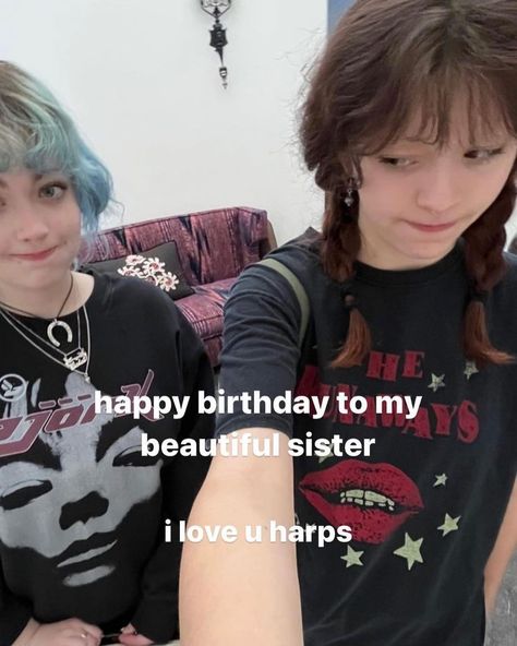 happyhappy birthday harper!!🌟 #harpergrohl #violetgrohl | Instagram Harper Grohl, Violet Grohl, 8th Grader, Foo Fighter, Haircut Inspo, Punk Aesthetic, Dave Grohl, Foo Fighters, Harp