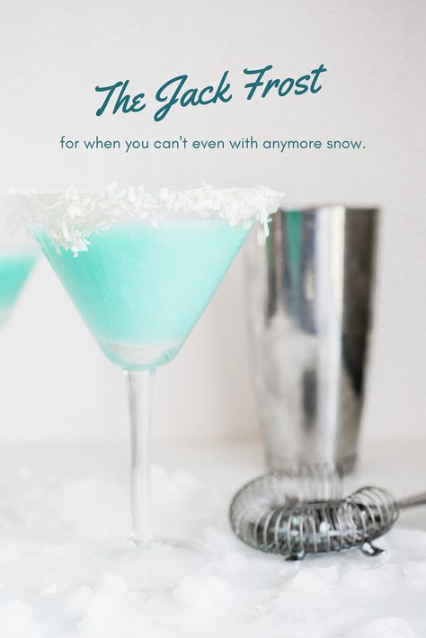 The Jack Frost: A peppy winter cocktail to remind you that Jack Frost won’t be here forever. With rum, blue curacao, pineapple juice, and coconut cream,  this one packs a punch! #winter #cocktail #drink #holiday #christmas #jackfrost #tropical #rum #curacao #pineapple #coconut #martini #recipe #blue #frosty #party #booze #dranks #girly Christmas Party Drinks, Winter Cocktail, Coctails Recipes, Alcholic Drinks, Blue Drinks, Pineapple Rum, Vodka Martini, Rum Drinks, Blue Cocktails