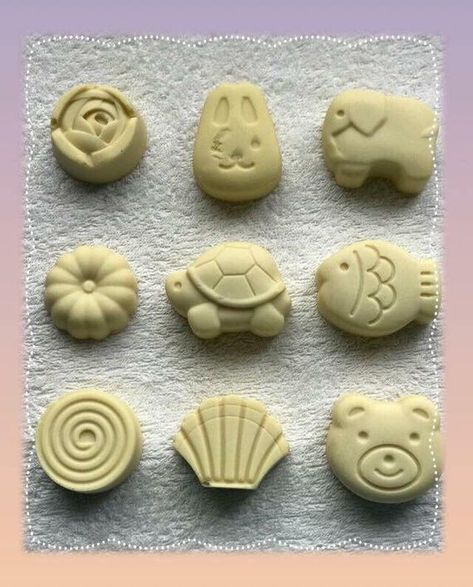 Soap Carving Patterns, Clay Tablet, Soap Sculpture, Wax Candy, Chocolate Muffin, Soap Ingredients, Soap Carving, Bullet Journal Cover Ideas, Candle Making Business