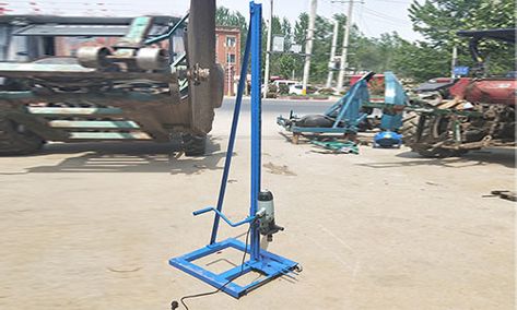 AKL-40A Portable Hand water well Drill rig._ Water Well Drilling Rigs, Water Well Drilling, Well Drilling, Drilling Tools, Drilling Rig, Drilling Machine, Drilling Holes, Water Well, Diesel Engine