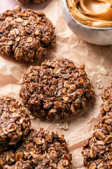 No Bake Chocolate Peanut Butter Protein Cookies Recipe Protein Peanut Butter Cookies, Healthy Protein Cookies, Protein Cookies Recipe, Vegan Protein Cookies, Peanut Butter Protein Cookies, Protein Peanut Butter, Peanut Butter Roll, Ranch Recipe, Peanut Butter Protein