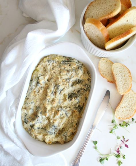 This Vegan Baked Spinach Artichoke Dip is creamy, cheesy and yes, it's vegan! | ThisSavoryVegan.com Vegan Superbowl Snacks, Vegan Artichoke, Vegan Super Bowl, Baked Spinach Artichoke Dip, Vegan Spinach Artichoke Dip, Baked Spinach, Vegan Pasta Dish, Cheesy Appetizer, Vegan Spinach