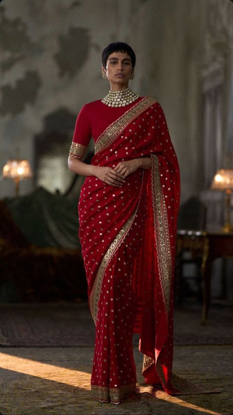 Red Saree Wedding, Bridal 2024, Engagement Saree, Sabyasachi Sarees, Sabyasachi Mukherjee, Indian Luxury, Indian Wedding Gowns, Sabyasachi Bride, Traditional Indian Dress