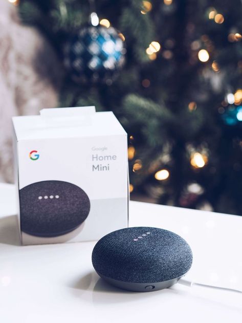 Google Home Mini Review. #gadget #technologyreview #gadgetreview #videorecorder Smart Home Ideas, Wanderlust Tattoo, High Tech Gadgets, Smart Home Automation, Smart Home Technology, Gadgets And Gizmos, Home Tech, Home Technology, Smart Technologies