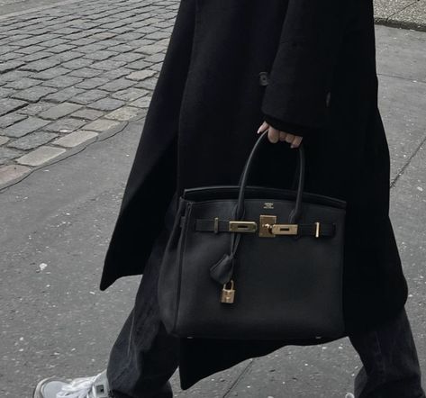 @josefinehj / minimal / neutral / outfit / black / Hermes Birkin / bag Guys Accessories, Black Birkin Bag, Birken Bag, Josefine H J, By Any Means Necessary, Bags Aesthetic, Hermes Bags, Looks Style, Mode Inspiration