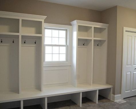 Looks like well within husband's DIYability :: mudroom, DIY, shelving, hooks, cubbies, lockers, entrance, organization Mudd Room, Traditional Laundry Room, Laundry Room/mud Room, Mudroom Organization, Custom Floor Plans, Mudroom Ideas, Mudroom Entryway, Mudroom Laundry Room, Mudroom Design