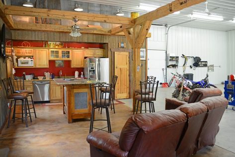 Man Cave Pole Barn, Pole Barn Interior Ideas, Barn Interior Ideas, Pole Barn With Living Quarters, Pole Barn Shop, Shop With Living Quarters, Pole Barn Ideas, Pole Barn Designs, Barn With Living Quarters