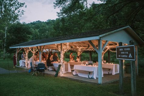 Wedding In A Park Pavillion, Wedding At A Park Shelter, Park Shelter Wedding Receptions, Shelter House Wedding Reception, Picnic Pavilion Wedding, Public Park Wedding Reception, Park Reception Ideas, Park Pavilion Baby Shower Ideas, Park Wedding Reception Pavilion