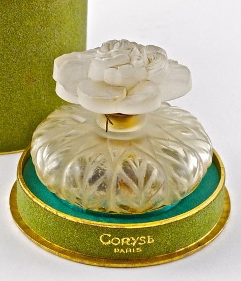 Vintage 1930s French Coryse perfume scent bottle and stopper, clear/frost glass, 2-3/4 in. (from liveauctioneers) Vintage Perfume Packaging, Old Perfume Bottles, Makeup Packaging, Perfume Container, Fragrance Bottles, Vintage Perfumes, Perfume Bottle Design, Perfume Bottle Art, French Perfume