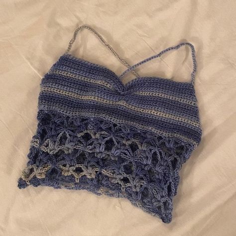 Summer Crochet Ideas Projects Free Pattern, Crocheting Ideas Aesthetic, Crop Top Ideas, Ruched Mesh Top, Crochet Top Ideas, Summer Crochet Top, Outfit Aesthetics, Crochet Top Outfit, Mode Crochet