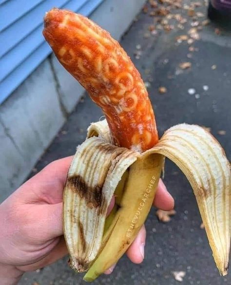 Cursed Banana, Weird Food Combinations, Bone Apple Teeth, Banana Pops, Food Combinations, Gross Food, Pregnancy Cravings, Funny Comebacks, Bad Food