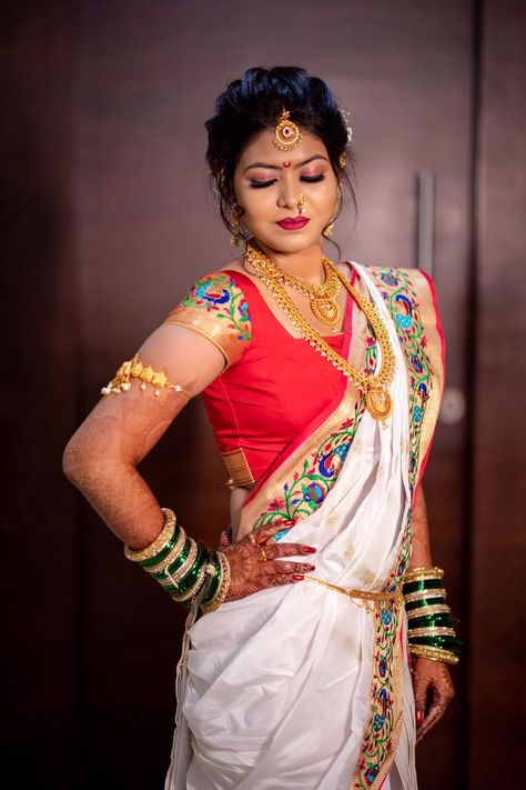 Nauvari saree bridal Nauvari Hairstyle, Buddhist Bride In White Saree, White Paithani, Temple Shoot, White Saree Wedding, Red And White Saree, Buddhist Wedding, Birthday Bestie, Poses Bride