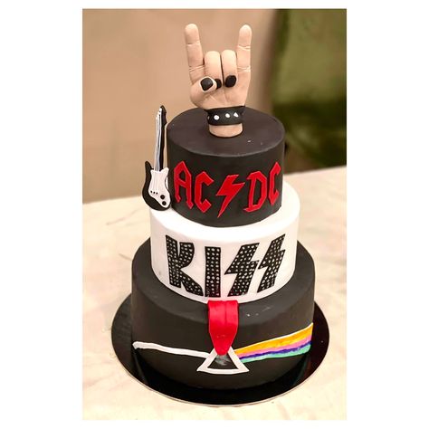 #rock #rocknroll #sweetrock #cake #cakedesign #art #acdc #pinkfloyd #Kiss Rockstar Smash Cake, Rock N Roll Smash Cake, Rock And Roll First Birthday Cake, One Rocks Smash Cake, Born To Rock Cake, Rock And Roll Cake Ideas, Born Two Rock Birthday Cake, One Rocks First Birthday Cake, Rock N Roll Birthday Cake