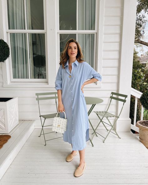 Daily Look 2.22.21 - Julia Berolzheimer Causal Summer Outfits, Wardrobe Overhaul, Style Inspiration Spring Summer, Dress Styling, Preppy Spring, Shirt Dress Outfit, Julia Berolzheimer, Amazon Dresses, 25 21