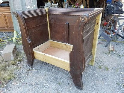 Hometalk Country Bedroom Furniture, Restored Furniture, Headboard Benches, Old Headboard, Repurpose Furniture, Repurposing Ideas, Dixie Belle Paint Company, Upcycling Projects, Fun Furniture