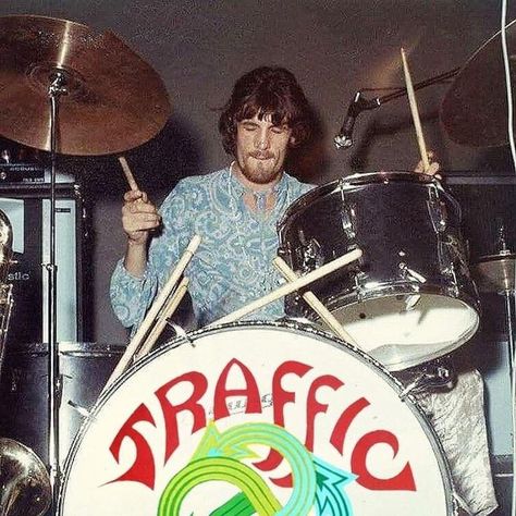 Traffic Band, Ian Paice, Rock Album Covers, Ludwig Drums, Steve Winwood, Pearl Drums, Blues Musicians, Jazz Funk, Chris Wood