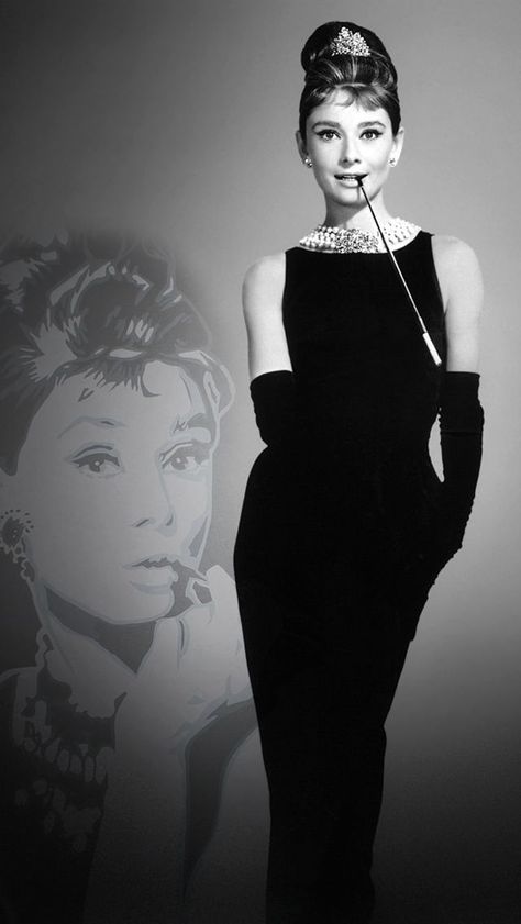 1961 Iconic Hollywood Actresses, Aubrey Hepburn Dress, Audrey Hepburn Ball Gown, Audrey Hepburn Photoshoot Ideas, Aubrey Hepburn Outfit, Audrey Hepburn Prom Dress, Old Hollywood Audrey Hepburn, Old Movie Costumes, Audrey Hepburn Fancy Dress