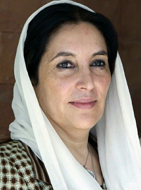 The World Popular Women And Leader Of Pakistan Benazir Bhutto Benazir Bhutto, Pakistan, Most Beautiful, The World, 10 Things, Quick Saves