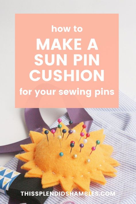 Keep loosing your pins? Here’s your solution! Sew a felt pin cushion this super easy, super quick DIY tutorial! How To Make A Pin Cushion Tutorials, Felt Pin Cushion Pattern, Easy Pin Cushion, Bee Pin Cushion, Homemade Pin Cushions, Easy Pin Cushions To Make, How To Make A Pin Cushion, Diy Pin Cushion Bracelet, Diy Pin Cushion Easy