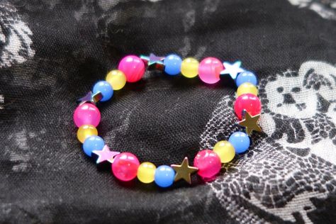 Pansexual Panromantic Pride Flag Star Beaded Gemstone Bracelet, Stretchy Beaded Bracelet, LGBTQ Bracelet, Pansexual Gifts by FrogsMakingToast on Etsy Pride Bracelet Diy Beads, Pansexual Gifts, Pansexual Bracelet, Lgbtq Bracelet, Ombre Fringe Earrings, Pan Bracelet, Lgbtq Gifts, Pan Flag, Lgbt Bracelet