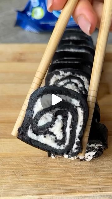 FOOD CENTER 27 | FOOD PAGE on Instagram: "“🍣Craving some sweet and savory goodness? Look no further than this 1 ingredient Oreo sushi recipe! 😋 Whether you’re a sushi pro or just starting out, this tasty treat is a must-try. Trust us, your taste buds will thank you! 🙌🏼 🍱🍫”

CONTENT CREDIT 📹- @purewowrecipes 

Follow @food_center27 for more unique and wow recipes 🤗💕.

Recipe 💖

Ingredients:
•Oreos
•Milk(sorry it’s not mentioned in the video 😅)

Method:
•Take some Oreos and start separating the cream and the cookies.
•Then add Oreos and a Little Bit of milk to make its texture like clay.
•Then add cream to a bowl with little milk in it to make it like a paste.
•Then take a plastic sheet and spread the cookie mixture on top of the sheet and cream paste on top of cookie mixture.
•No Oreo Sushi, Wow Recipes, Sushi Recipe, Recipe Sweet, Plastic Sheet, Sushi Recipes, Recipe Ingredients, Sweet And Savory, Plastic Sheets