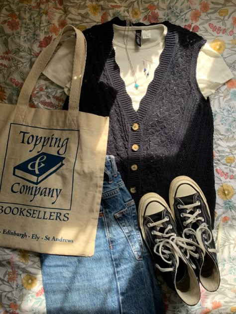 College Downtown Outfits, Summer Oxford Shoes Outfit, H&m Clothing, H M Clothes, H&m Fits, Bookish Aesthetic Outfit, Cute Autumn Outfits Aesthetic, H&m Style, Autumn Grunge Outfits