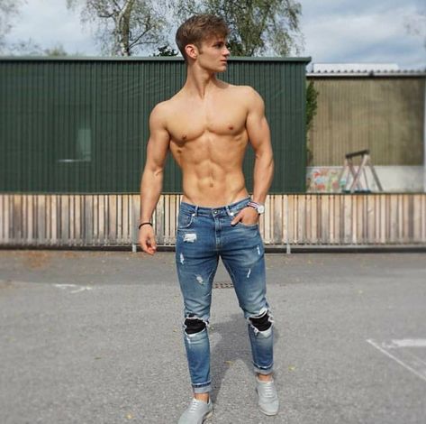 Superenge Jeans, Gym Guys, Cute White Guys, Hot Jeans, Muscular Men, Attractive Guys, Shirtless Men, Boys Jeans, Good Looking Men