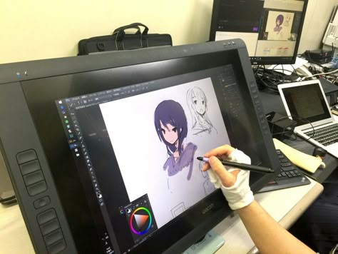 Digital Artist Aesthetic Workspace, Digital Artist Workspace, Chill Activities, Digital Artist Aesthetic, Perspective Sketching, Pastel Gamer, Aesthetic Workspace, Digital Art Animation, College Abroad