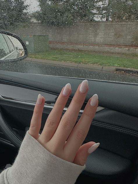 Nails, nail inspo, nail ideas, white French. Tip, french tip, wedding nails, rainy nails , Cream Tips Nails, Nail Art White Base, Milky White Tip Nails, Cloudy French Tip, French Tip With White Base, French Nails White Base, Milky White French Tip Nails Almond, Milky White Nails With French Tip, Milky Base Nails