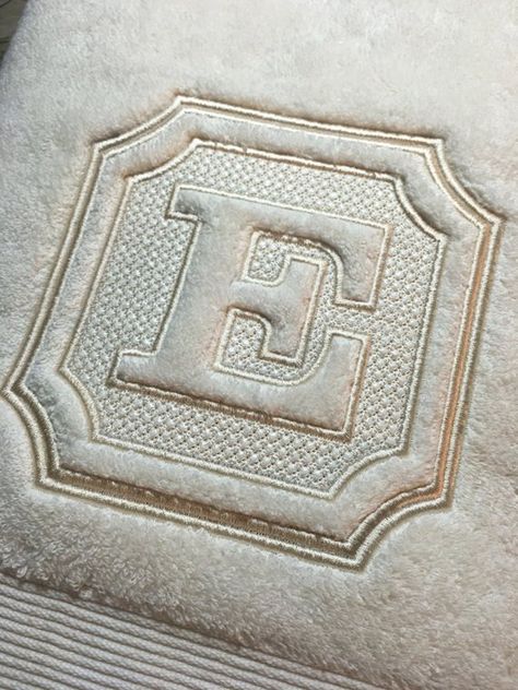 Bath Towel Embroidery Ideas, Monogram Towels In Bathroom, Embroidery Towels, Egyptian Royalty, Towel Embroidery Designs, Luxury Bath Towels, Applique Fonts, Monogrammed Bath Towels, Embroidered Bath Towels