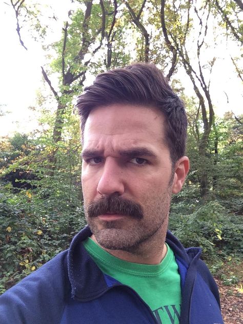 rob delaney Walrus Mustache, Rob Delaney, Moustaches Men, Mustache Styles, Mustache Men, Cool Mens Haircuts, Scruffy Men, Male Pattern Baldness, Pattern Baldness